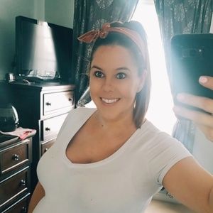 Meet your Posher, Christine